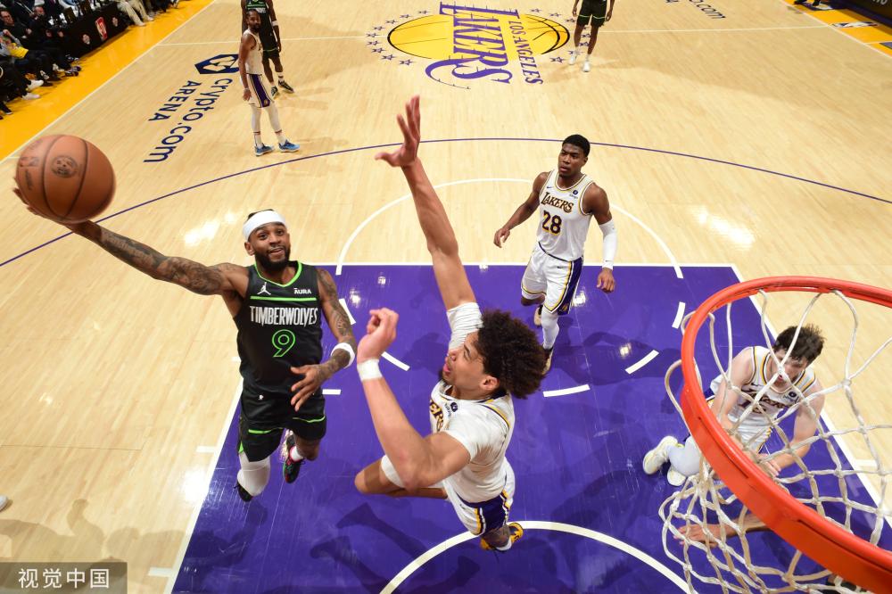 中国队正努 中国队正努