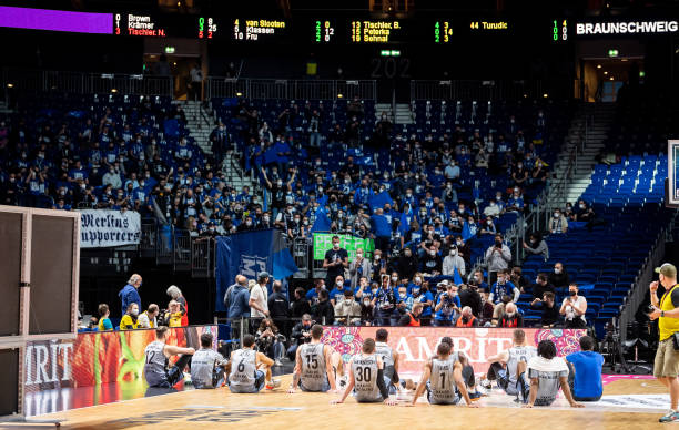 升班马搅局 升班马搅局